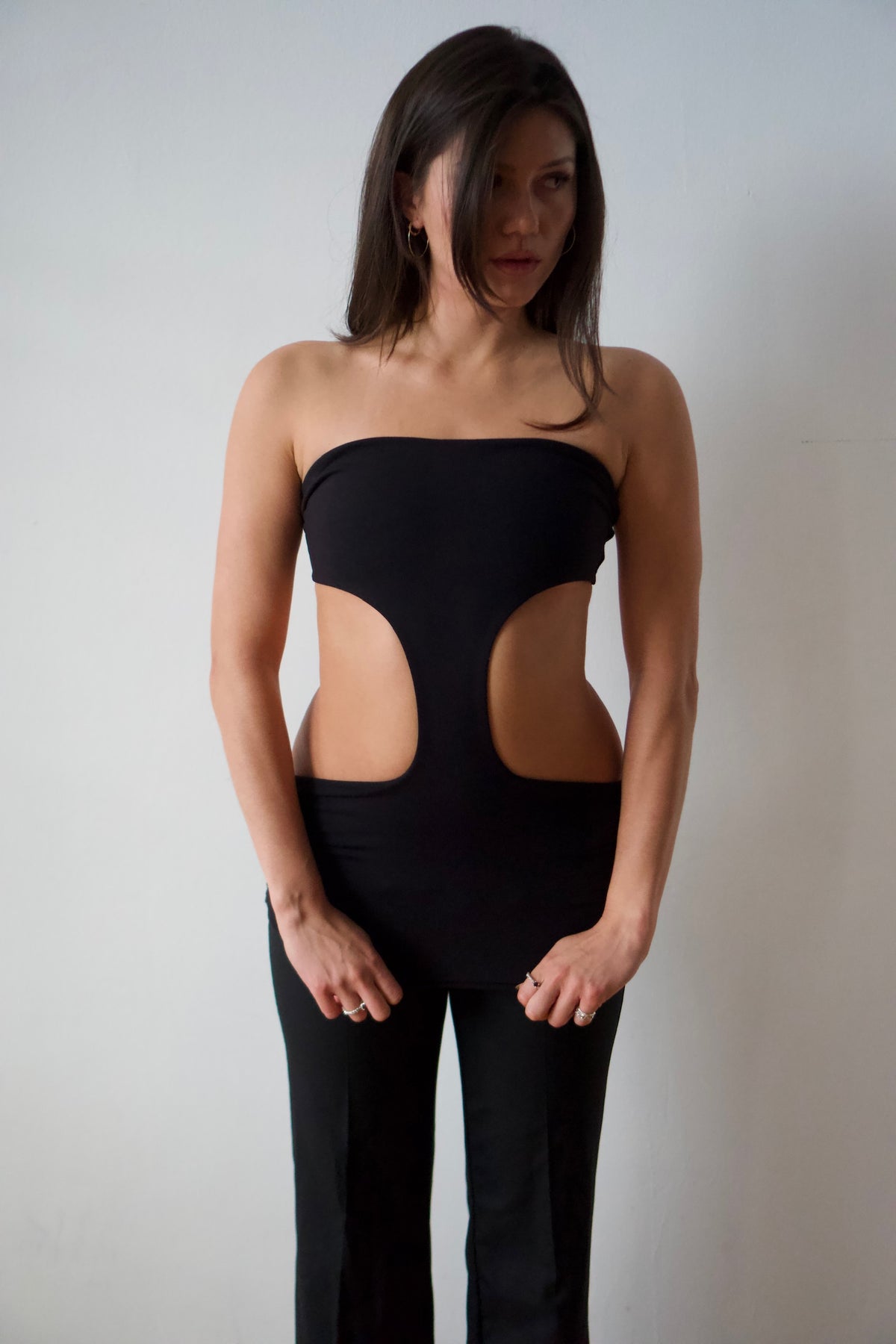the inés top - a clean-lined top with a single cut-out
