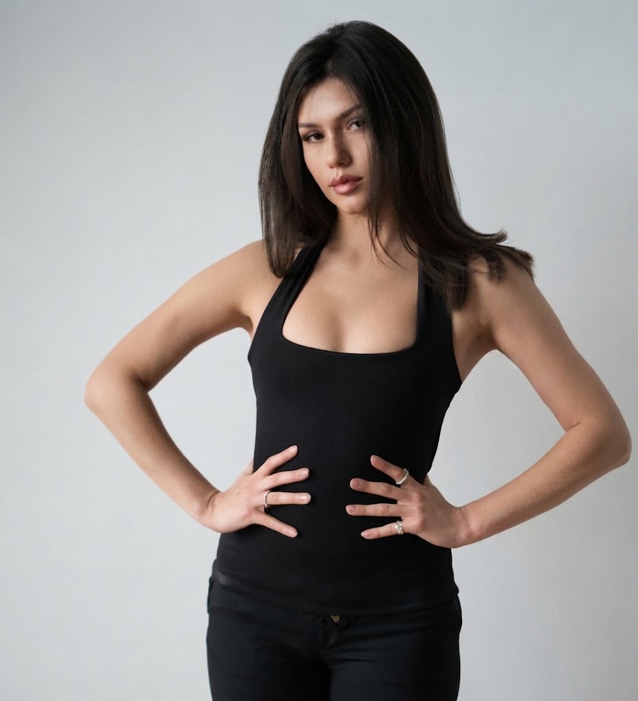the léa halter - the halter you pack first
